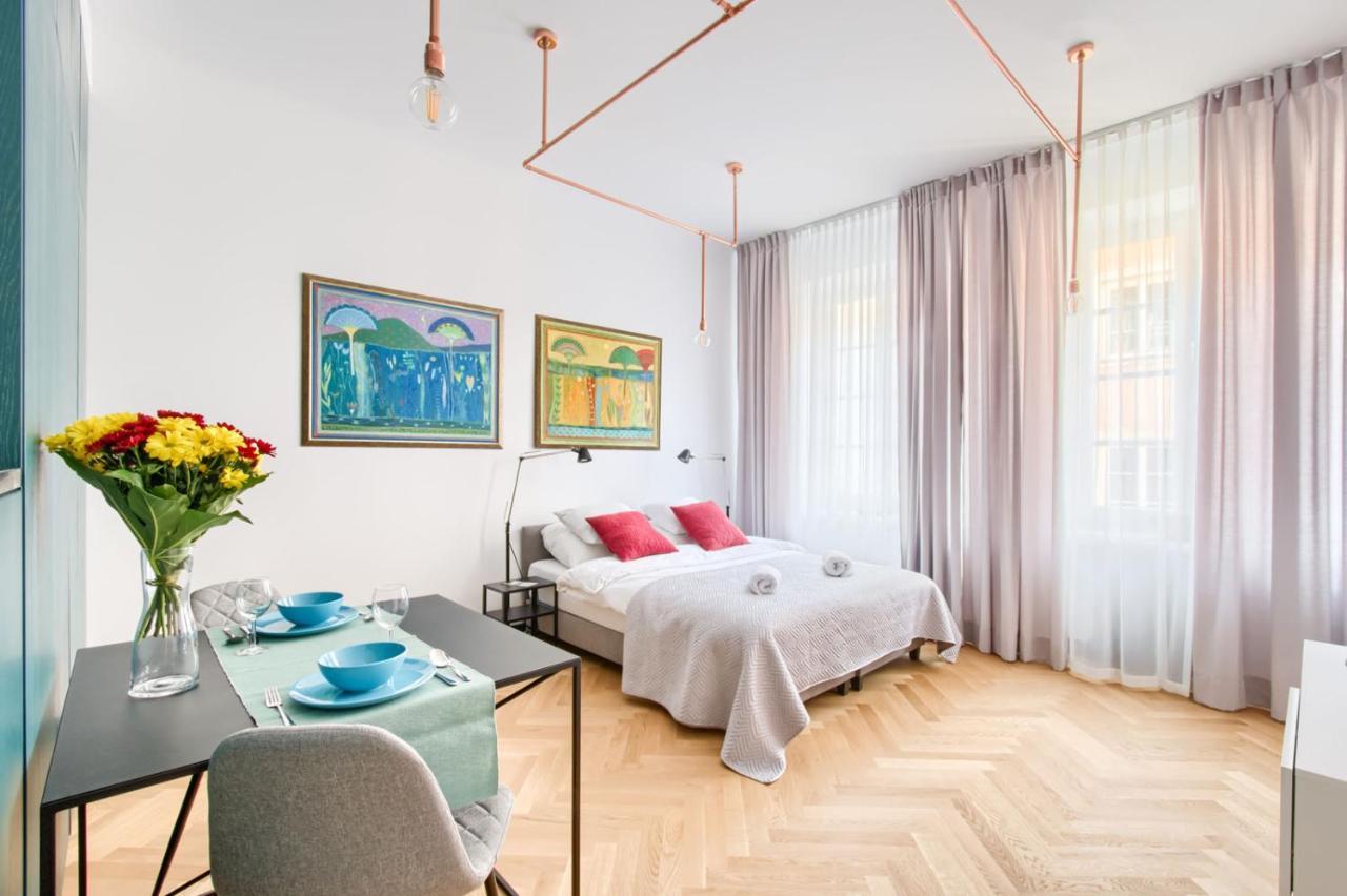 P&O Serviced Apartments Old Town Square Studio Varsovia Exterior foto